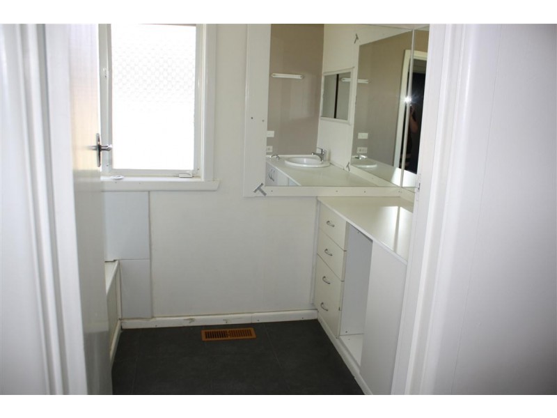 170 Willowbank Road, Gisborne VIC 3437