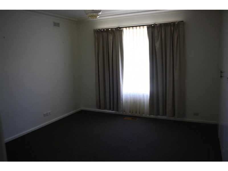 170 Willowbank Road, Gisborne VIC 3437