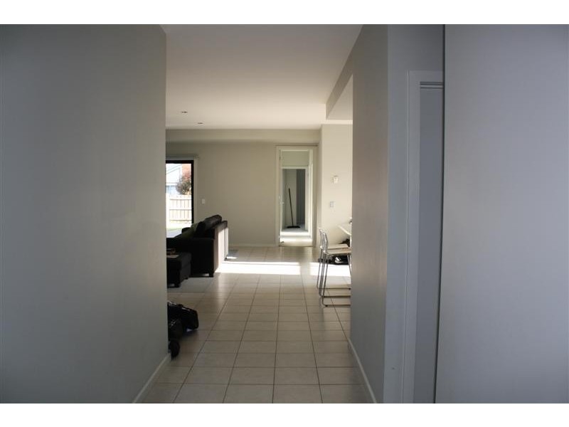30 Sunnypark Close, Gisborne VIC 3437