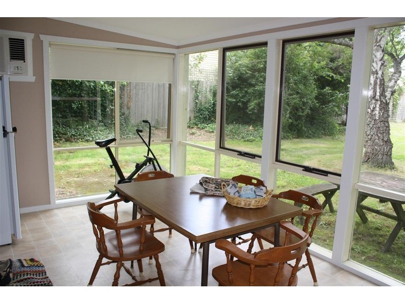 13 Old Lancefield Road, Woodend VIC 3442