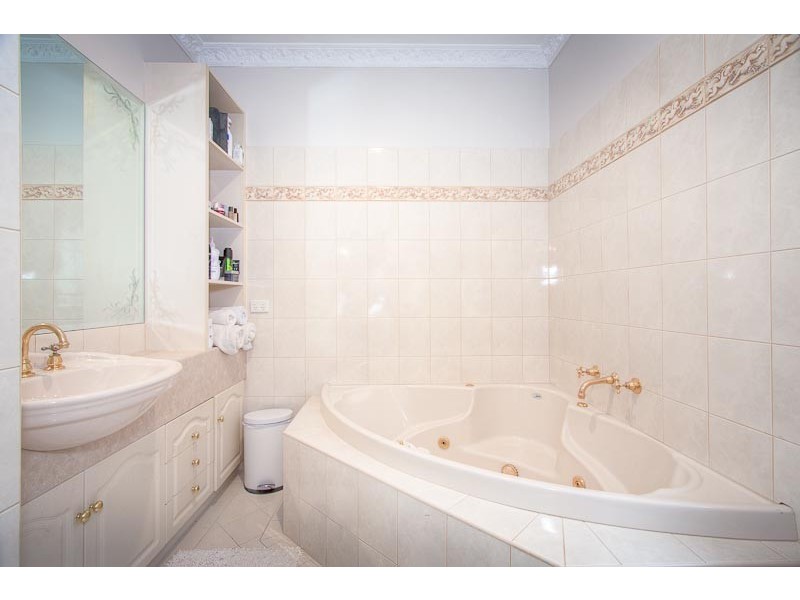 8 Kilmartin Court, Riddells Creek VIC 3431