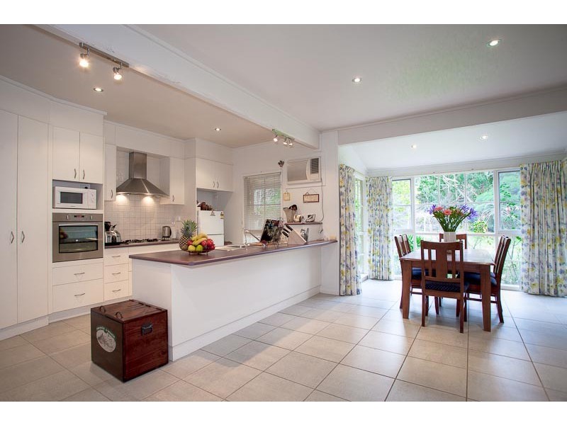 829 Bacchus Marsh Rd*, Bullengarook VIC 3437