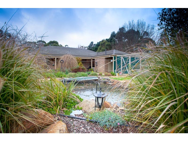 829 Bacchus Marsh Rd, Gisborne VIC 3437
