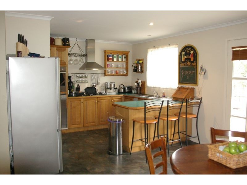 38 Washington Lane, Woodend VIC 3442