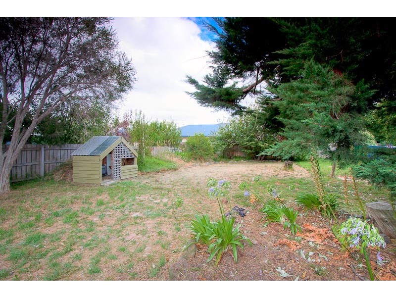 114 Main Road, Riddells Creek VIC 3431