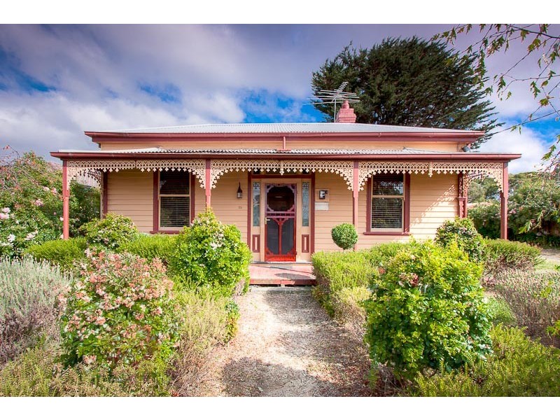 114 Main Road, Riddells Creek VIC 3431