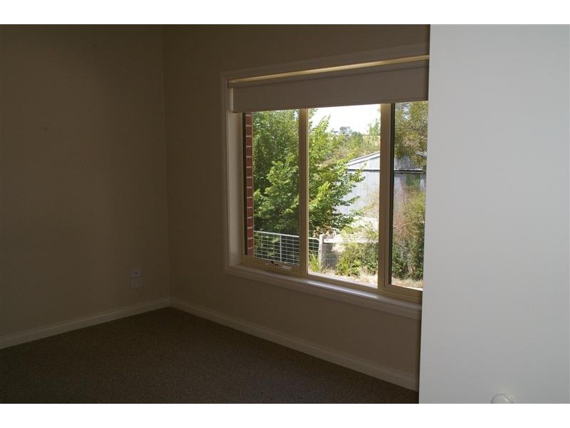 3/13 Melbourne Road, Gisborne VIC 3437