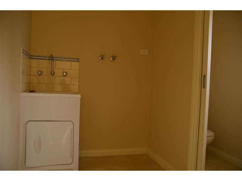 3/13 Melbourne Road, Gisborne VIC 3437