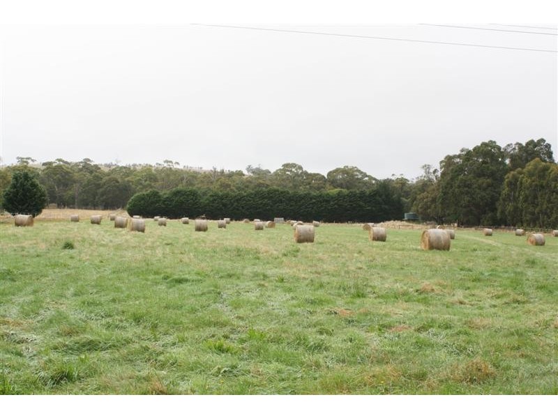 861 Bacchus Marsh Road, Gisborne VIC 3437