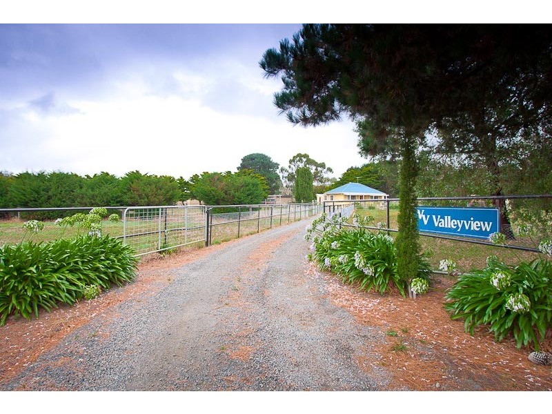 36 Dalrymple Rd, Gisborne South VIC 3437