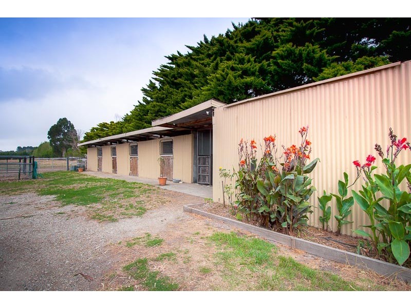 36 Dalrymple Rd, Gisborne South VIC 3437