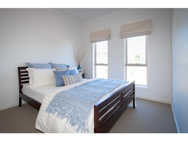 1/4  Francis Crs, Gisborne VIC 3437