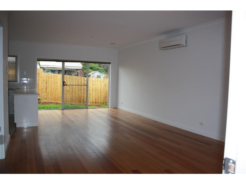 3/55  Stephen Street, Gisborne VIC 3437