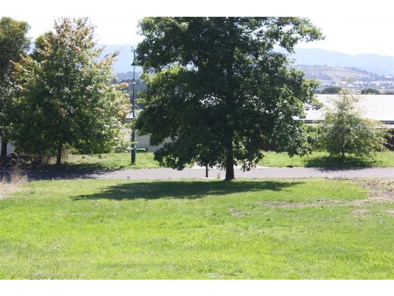 Lot 2/11 Kurung Court East, Gisborne VIC 3437