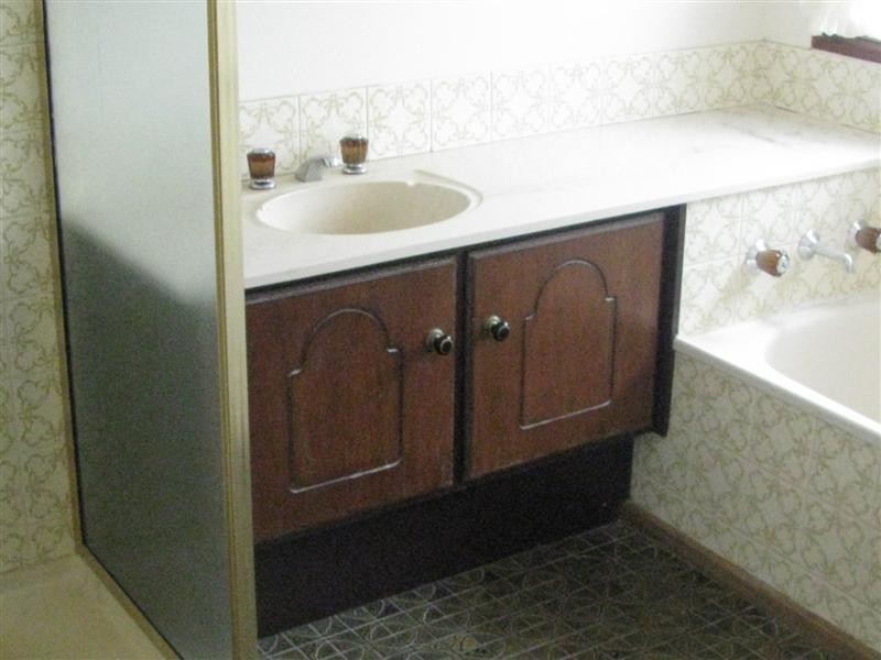 6 Sansom Street, Gisborne VIC 3437