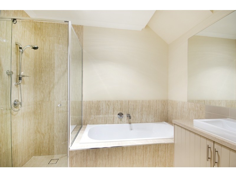 49 The Boulevard, Gisborne VIC 3437