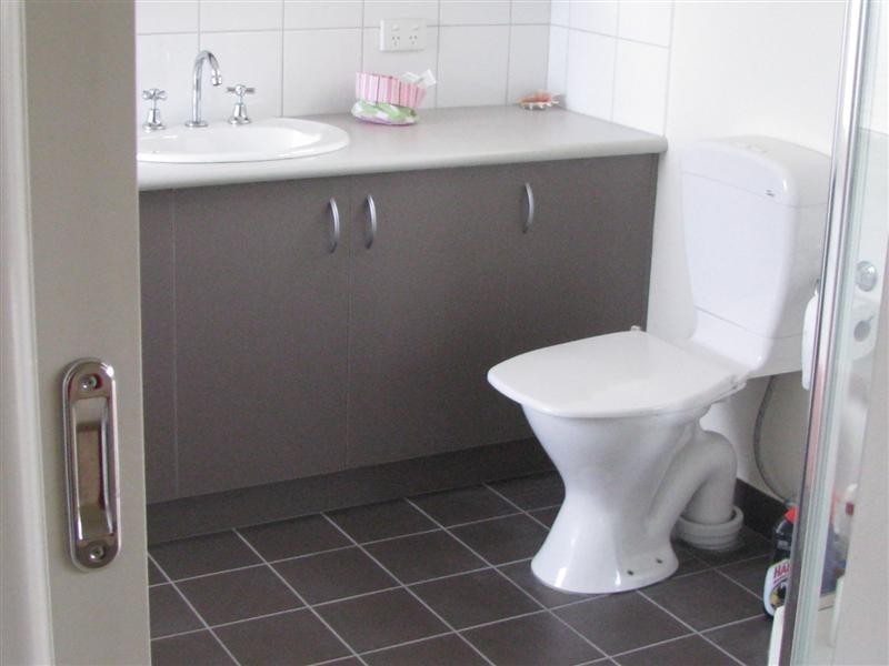 6/6-8  Rodney Street, Gisborne VIC 3437