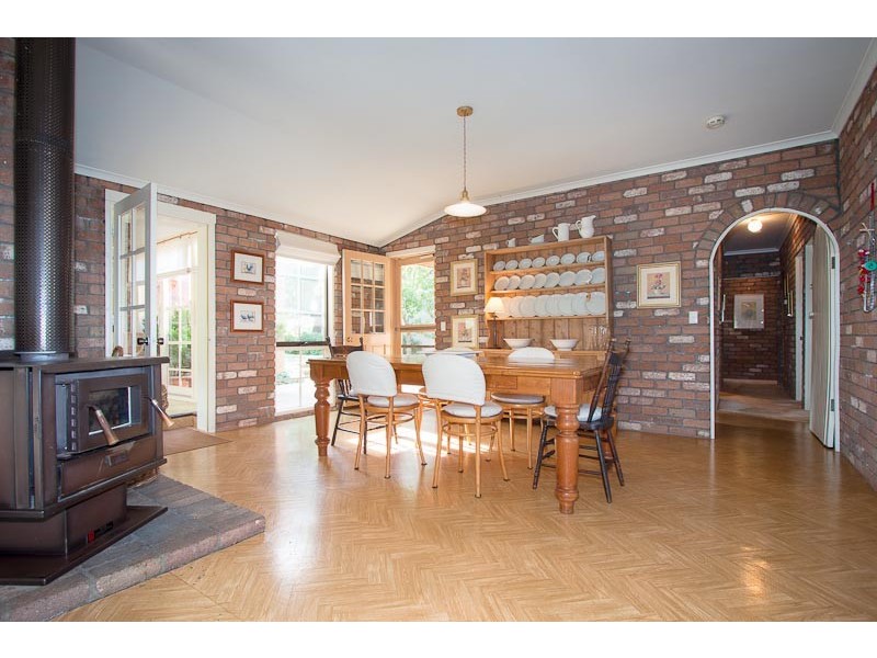 65 SHORT RD, Gisborne South VIC 3437