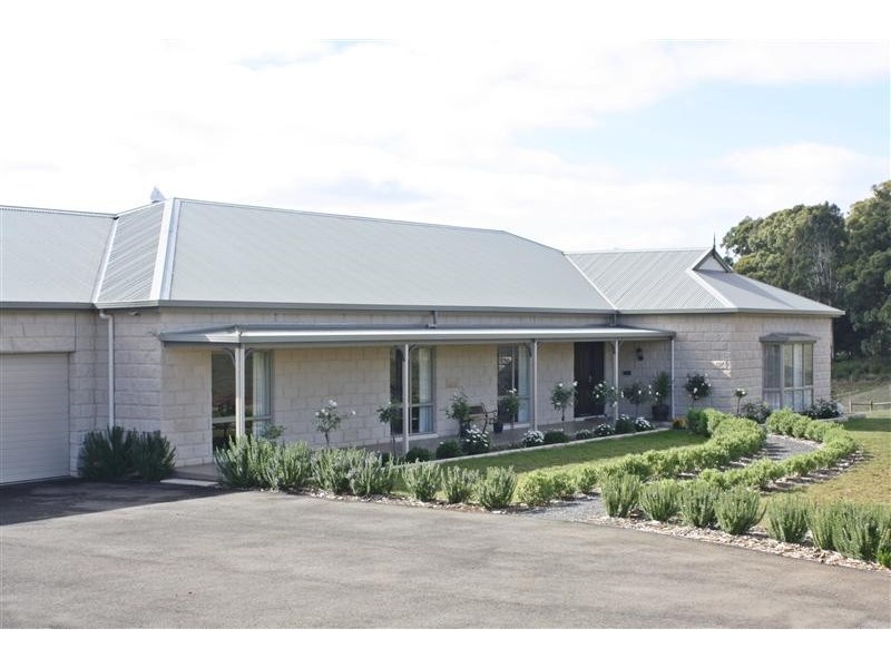 185 ROTHES RD, Little Hampton VIC 3458