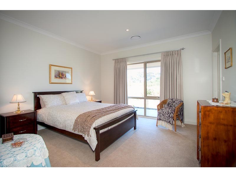 185 ROTHES RD, Little Hampton VIC 3458
