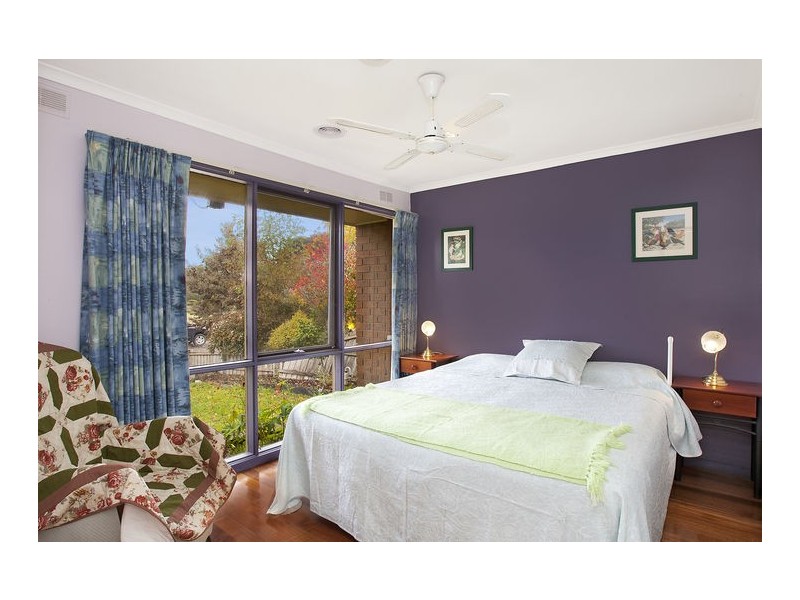 42 Fersfield Road, Gisborne VIC 3437