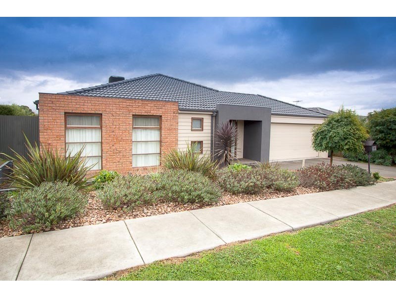 4 Coleman Court, New Gisborne VIC 3438