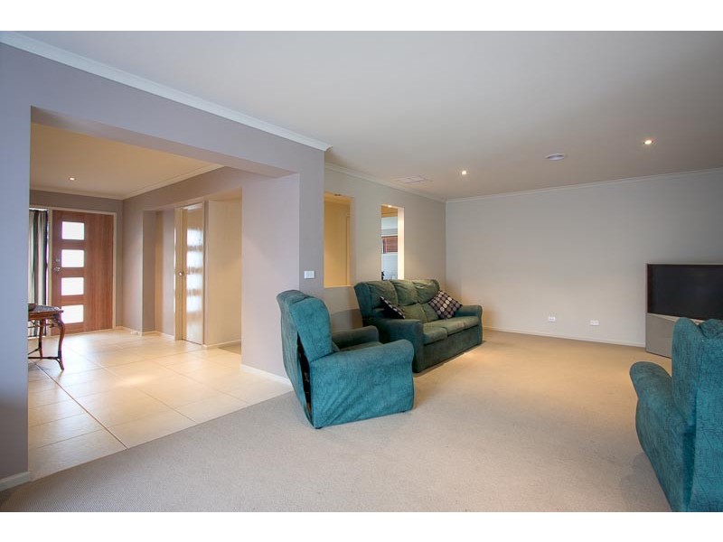 4 Coleman Court, New Gisborne VIC 3438