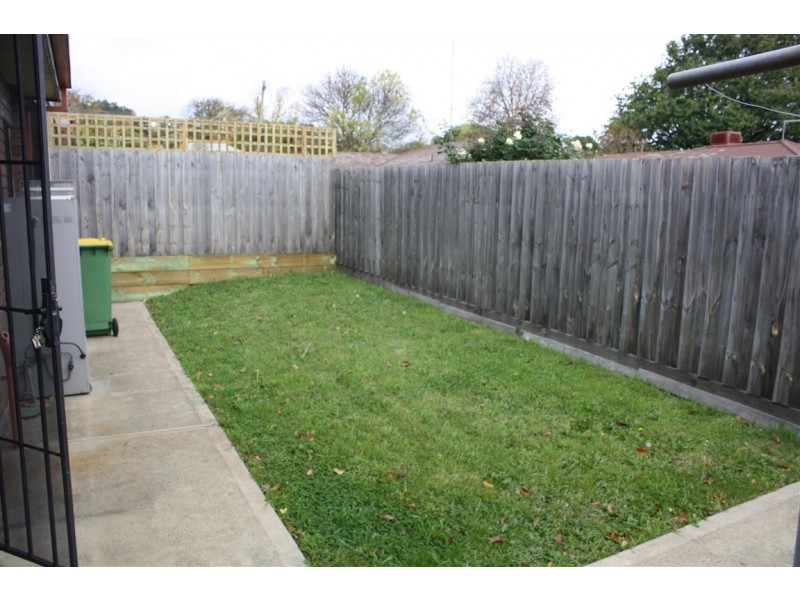 3/80 Beauchamp Street, Kyneton VIC 3444