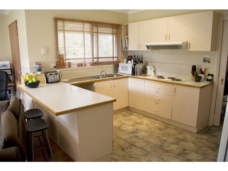 4 The Boulevard, Gisborne VIC 3437