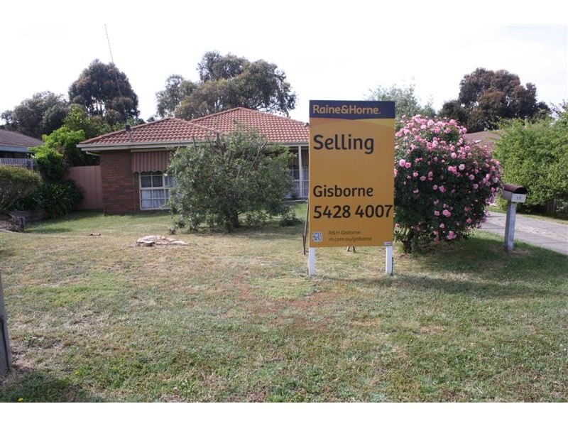 11 Scenic Court, Gisborne VIC 3437