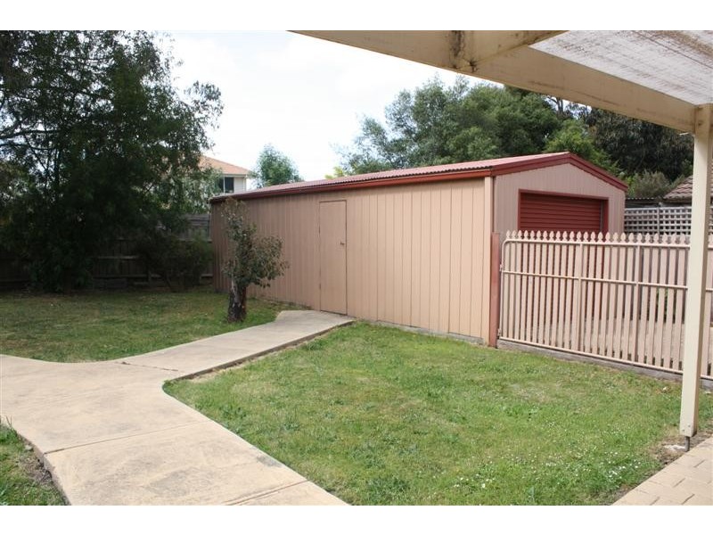 11 Scenic Court, Gisborne VIC 3437
