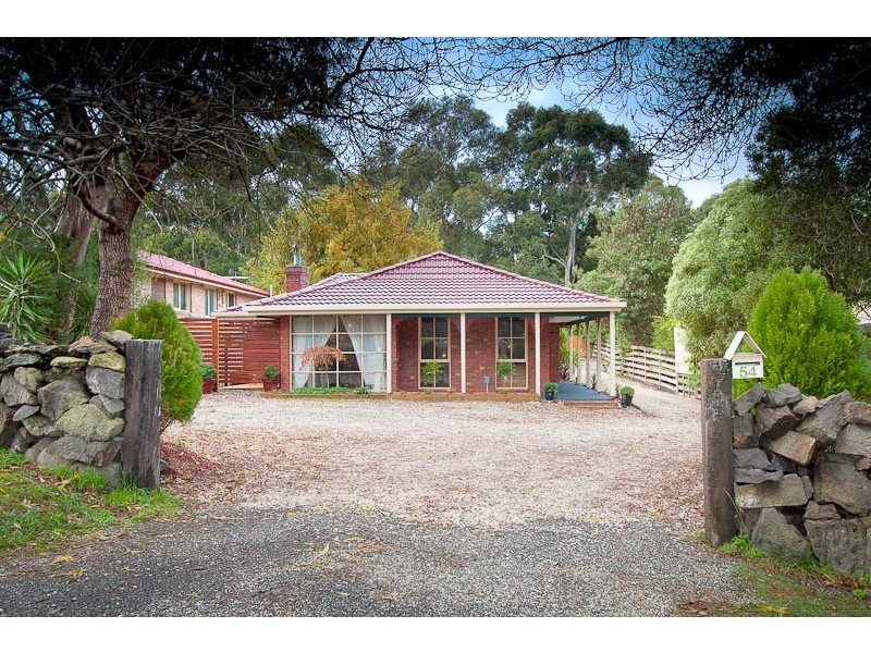 54 Waterfalls Road, Mount Macedon VIC 3441
