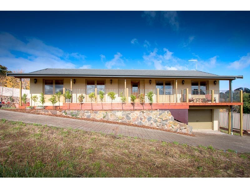 30 Calthorpe Street, Gisborne VIC 3437