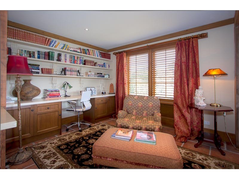 30 Calthorpe Street, Gisborne VIC 3437