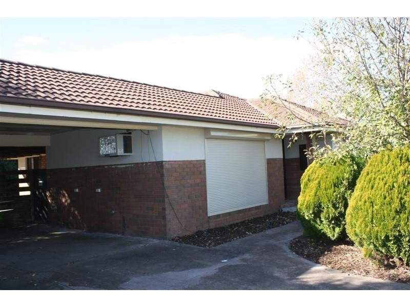 14 Mountain View Way, Gisborne VIC 3437