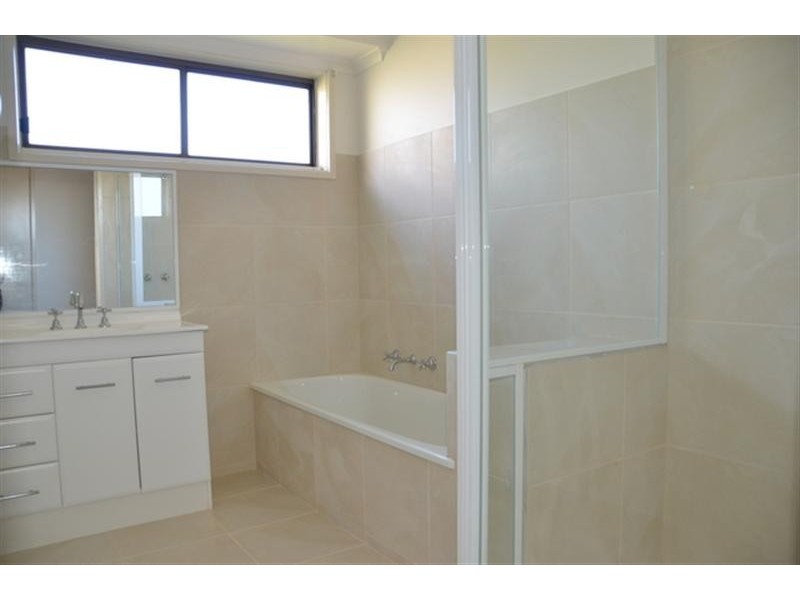 81 Willowbank Road, Gisborne VIC 3437