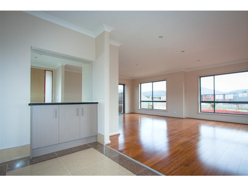 Units 1-5/2 Egan Court, Riddells Creek VIC 3431