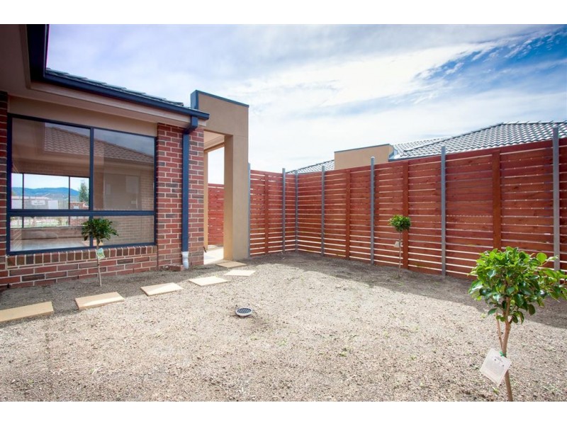 Units 1-5/2 Egan Court, Riddells Creek VIC 3431