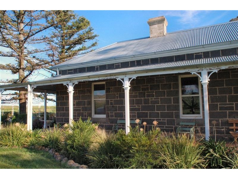 416 BLACKHILL RD., Toolern Vale VIC 3337