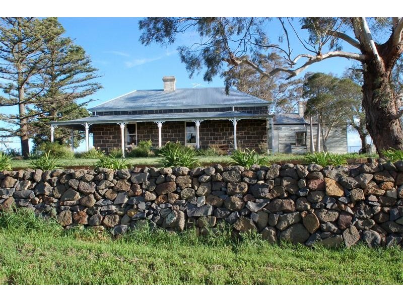 416 Blackhill Rd, Toolern Vale VIC 3337