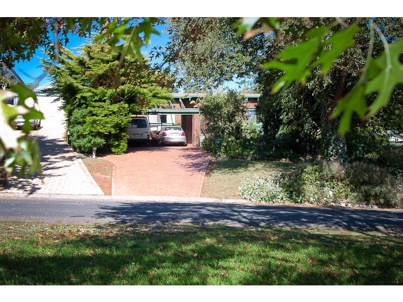 7A Fisher Street, Gisborne VIC 3437