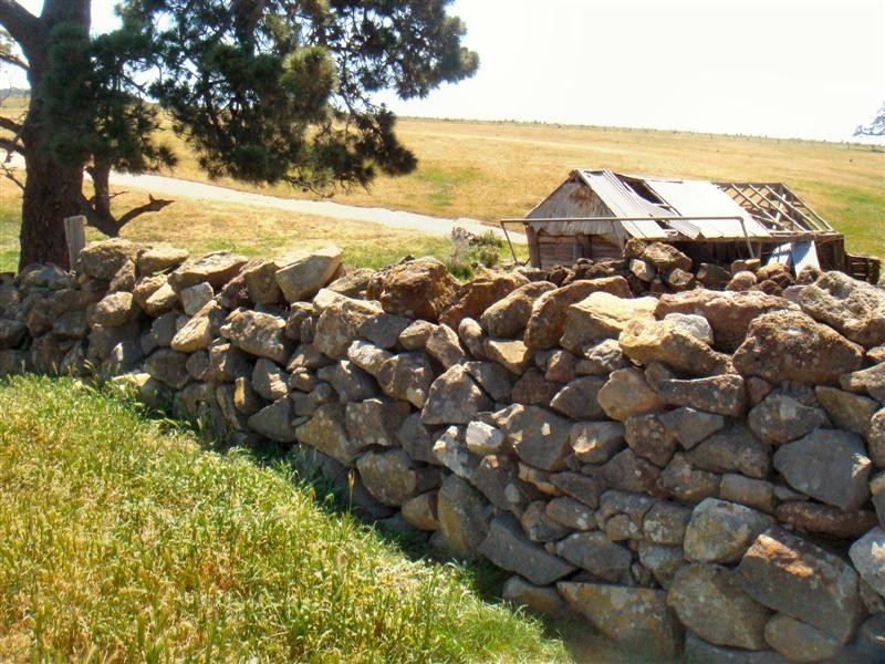 416 Blackhill Rd, Gisborne South VIC 3437