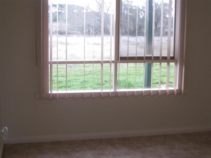 36 Russells Road, Woodend VIC 3442