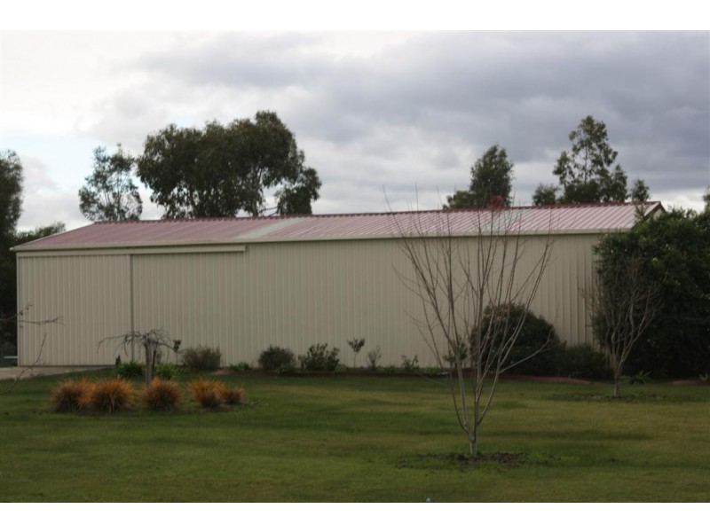 45 Joseph Avenue, Gisborne VIC 3437