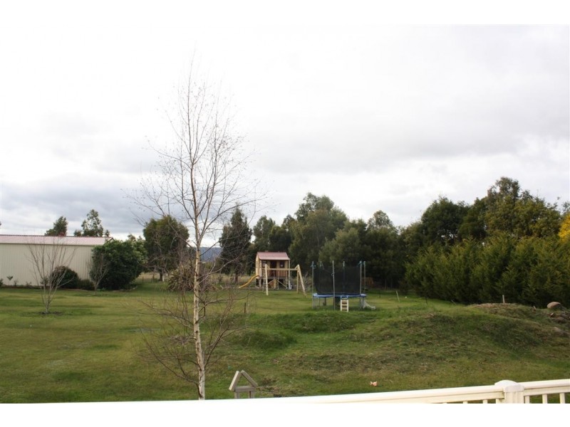 45 Joseph Avenue, Gisborne VIC 3437