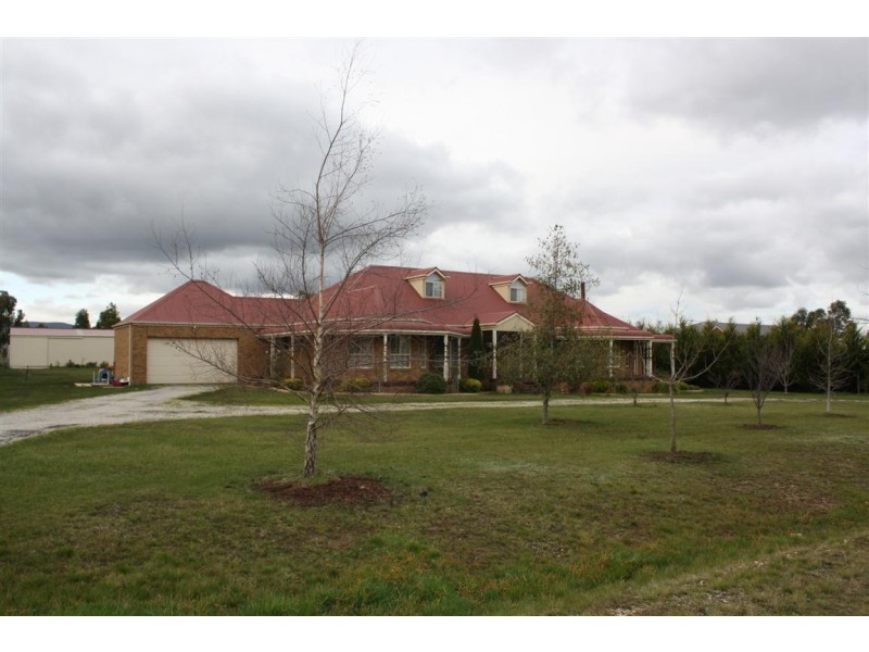 45 Joseph Avenue, Gisborne VIC 3437