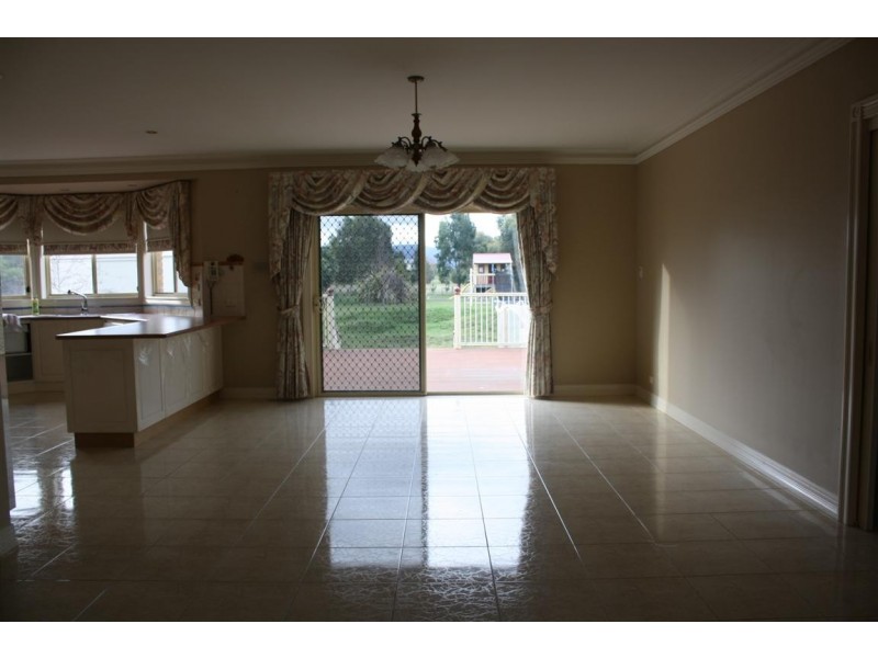 45 Joseph Avenue, Gisborne VIC 3437