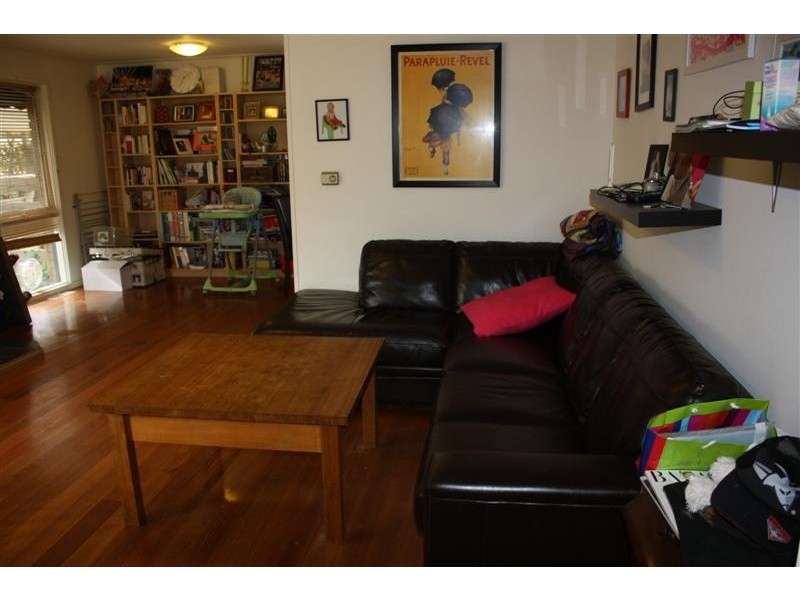 10 Peter Godden Drive, Woodend VIC 3442