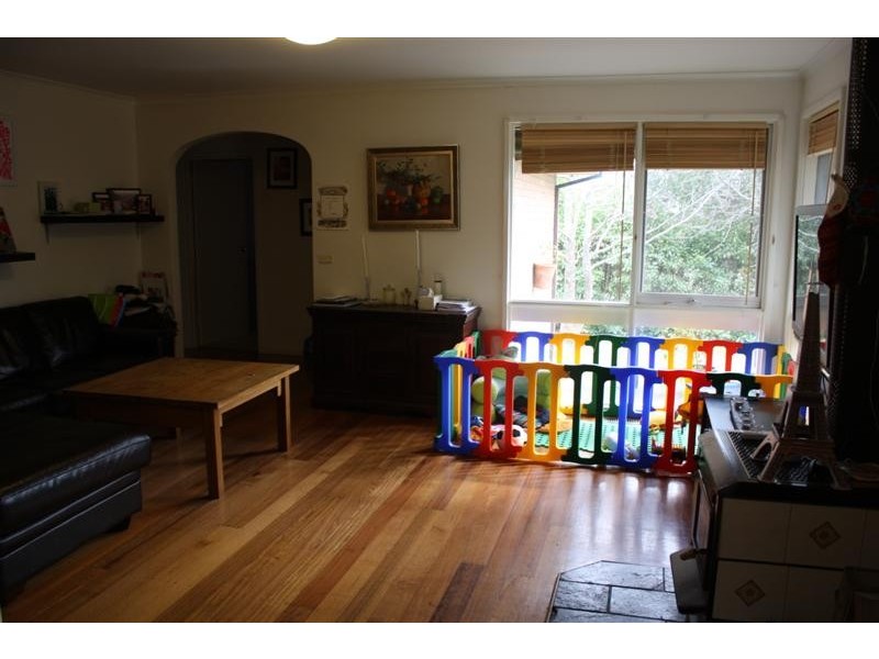 10 Peter Godden Drive, Woodend VIC 3442