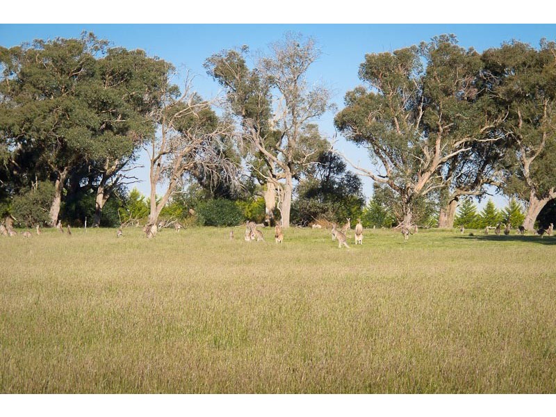 LOT 2/23 BENSON/COUANGALT ROAD, Gisborne South VIC 3437